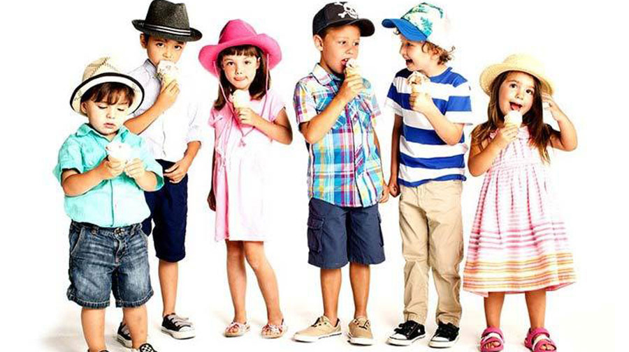 ویلیج هتشاپ ؛ دنیای بیمرز کلاه